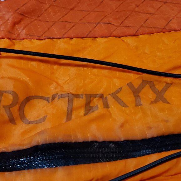 Arcteryx Backpack cycling hiking walking climbing water proof - Picture 2 of 10